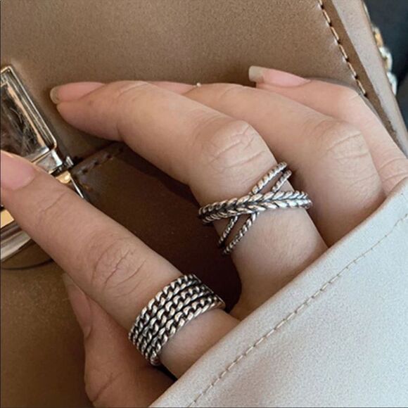 Minimalist 925 Sterling Silver Retro Layered Ring Set - Picture 3 of 9